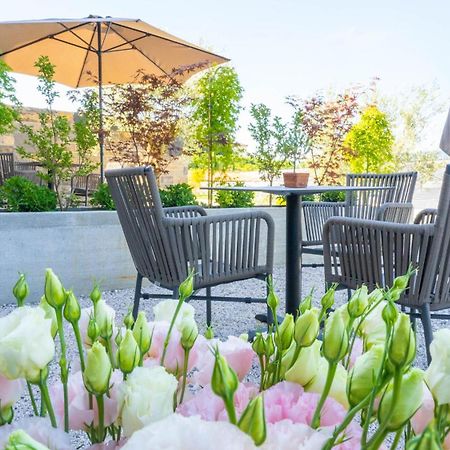 Maravida Vacation Rooms Dobrovo Dış mekan fotoğraf